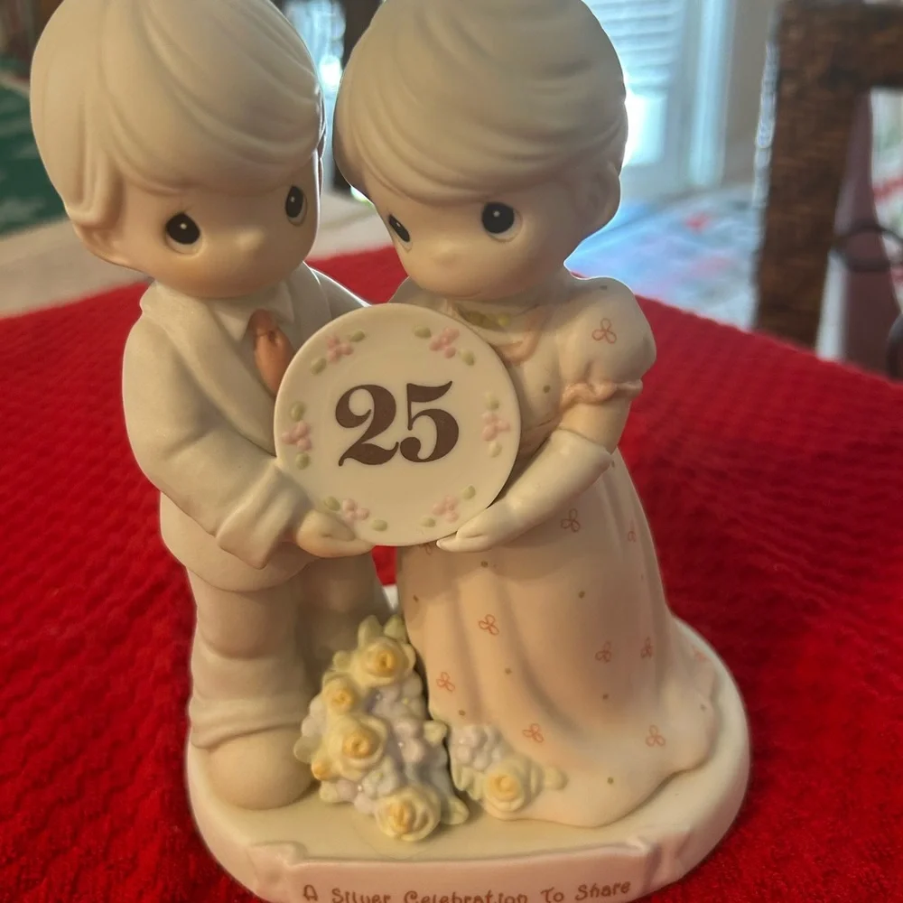 Precious Moments 25th Anniversary Cake Topper - Cream and White
